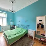 Amber Self Check-in Oldtown Apartman *
