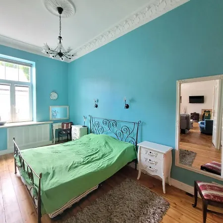 Amber Self Check-in Oldtown Apartment *