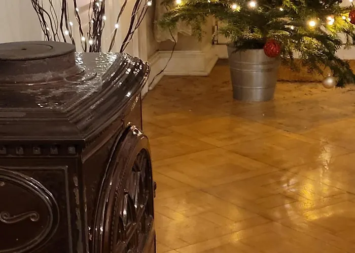 Amber Self Check-in Oldtown