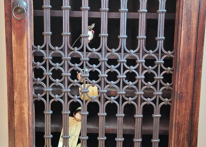 Amber Self Check-in Oldtown *